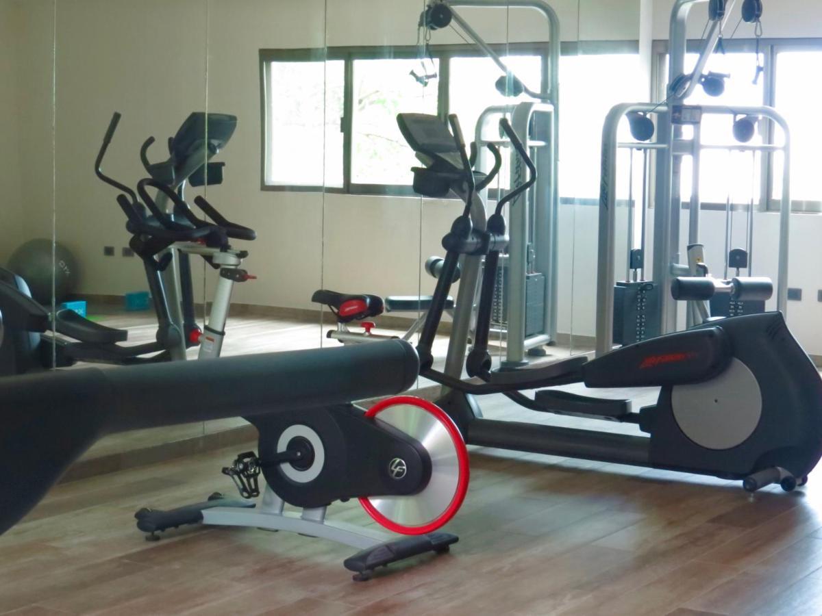 Palmarena Rooms & Residences - Long Stay Comfort With Parking, Sauna, Gym & Pool - Steps From 5Th Avenue Playa del Carmen Eksteriør bilde