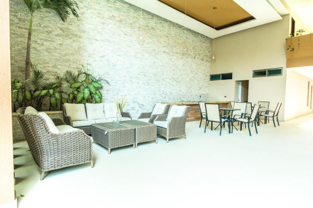 Palmarena Rooms & Residences - Long Stay Comfort With Parking, Sauna, Gym & Pool - Steps From 5Th Avenue Playa del Carmen Eksteriør bilde