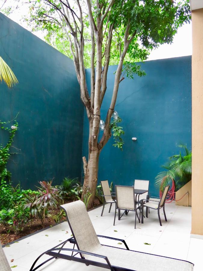 Palmarena Rooms & Residences - Long Stay Comfort With Parking, Sauna, Gym & Pool - Steps From 5Th Avenue Playa del Carmen Eksteriør bilde